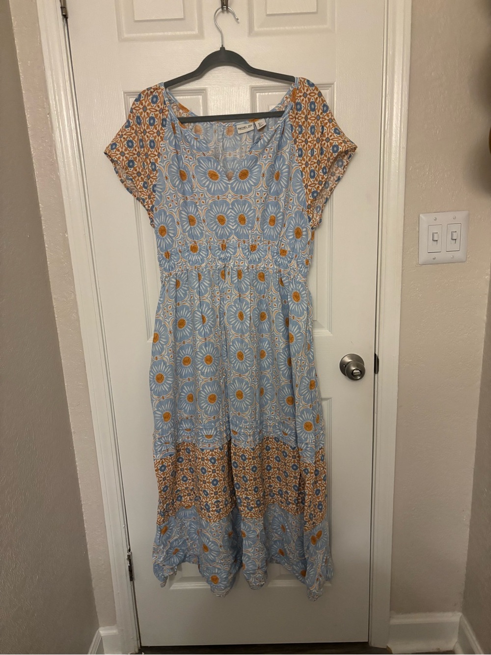 Blue Patterned Dress - Size Large - Picture 1 of 5